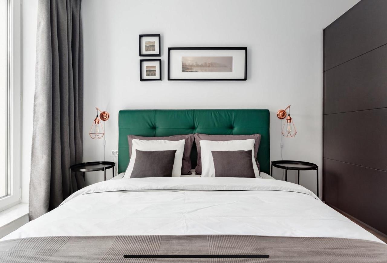 Modern Studio Coresi Apartment Brasov Bagian luar foto
